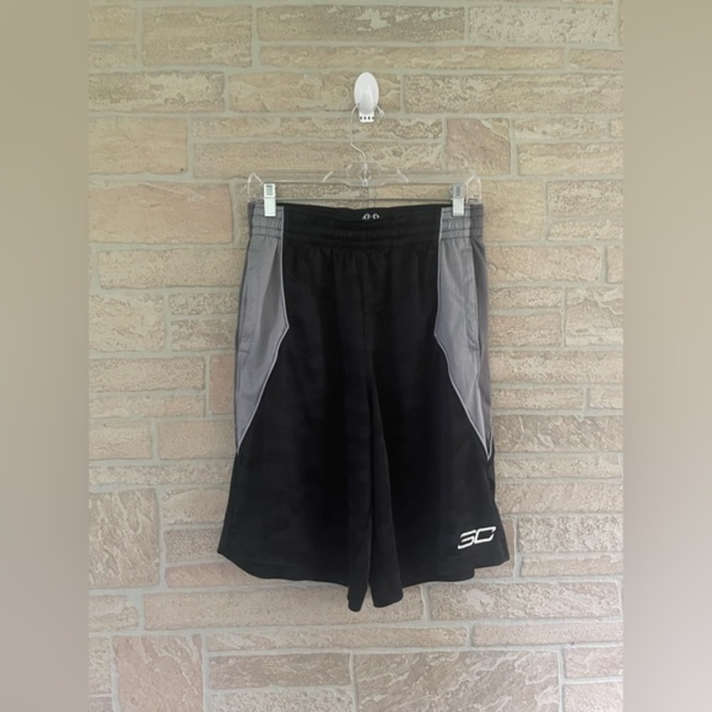 Under Armour Boys‎ Shorts Stephen Curry SC30 Size Medium